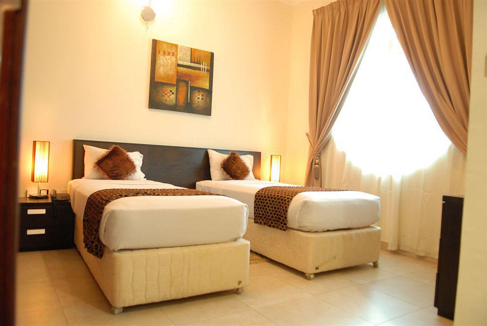 Arabian Suites Dubai Exterior photo
